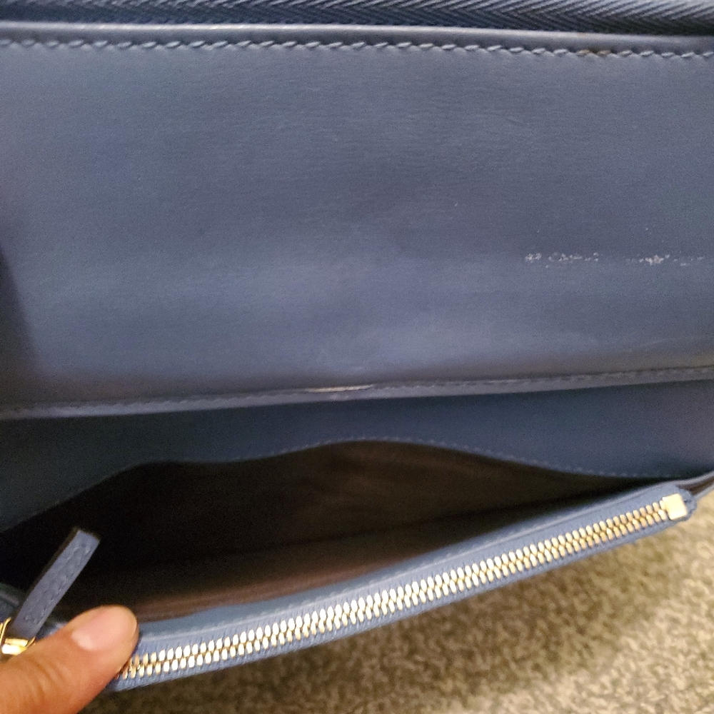 Gucci Wallet - Picture 7 of 10